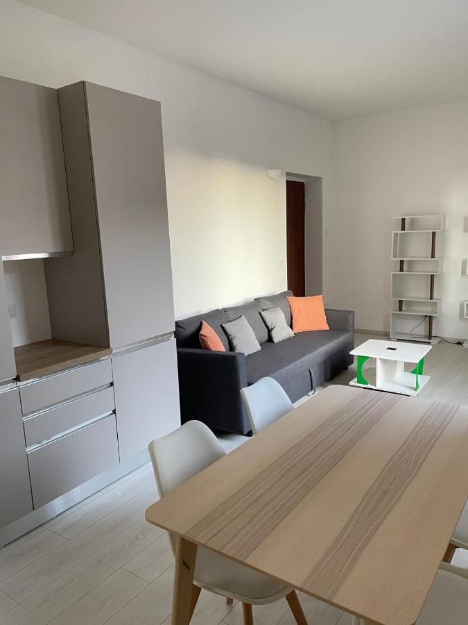 Milano Studio B Bagian luar foto